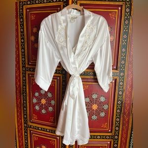 Vintage Dentelle Wedding Satin robe and nighty set, beaded, sequin, kimono short